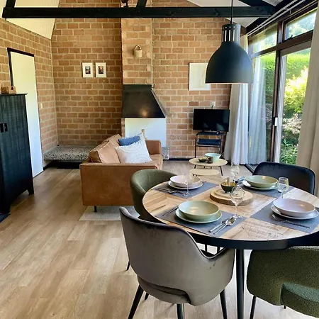 Holiday home Sleeps 4
