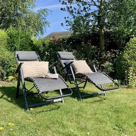 Sleeps 4 *