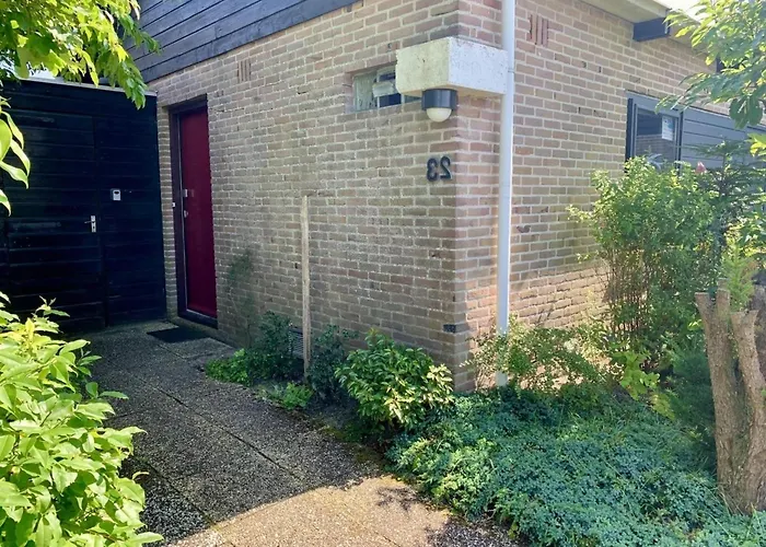 In Dune Area Of Sint Maartenszee Dom wakacyjny